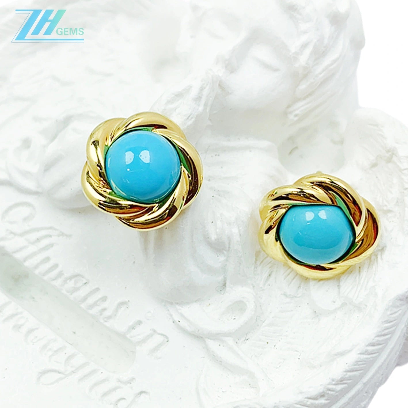 18k Gold Natural Electrolytic Turquoise Round Earrings Sleeping Beauty Mine Exquisite Jewelry Female Earrings As Gift Summer