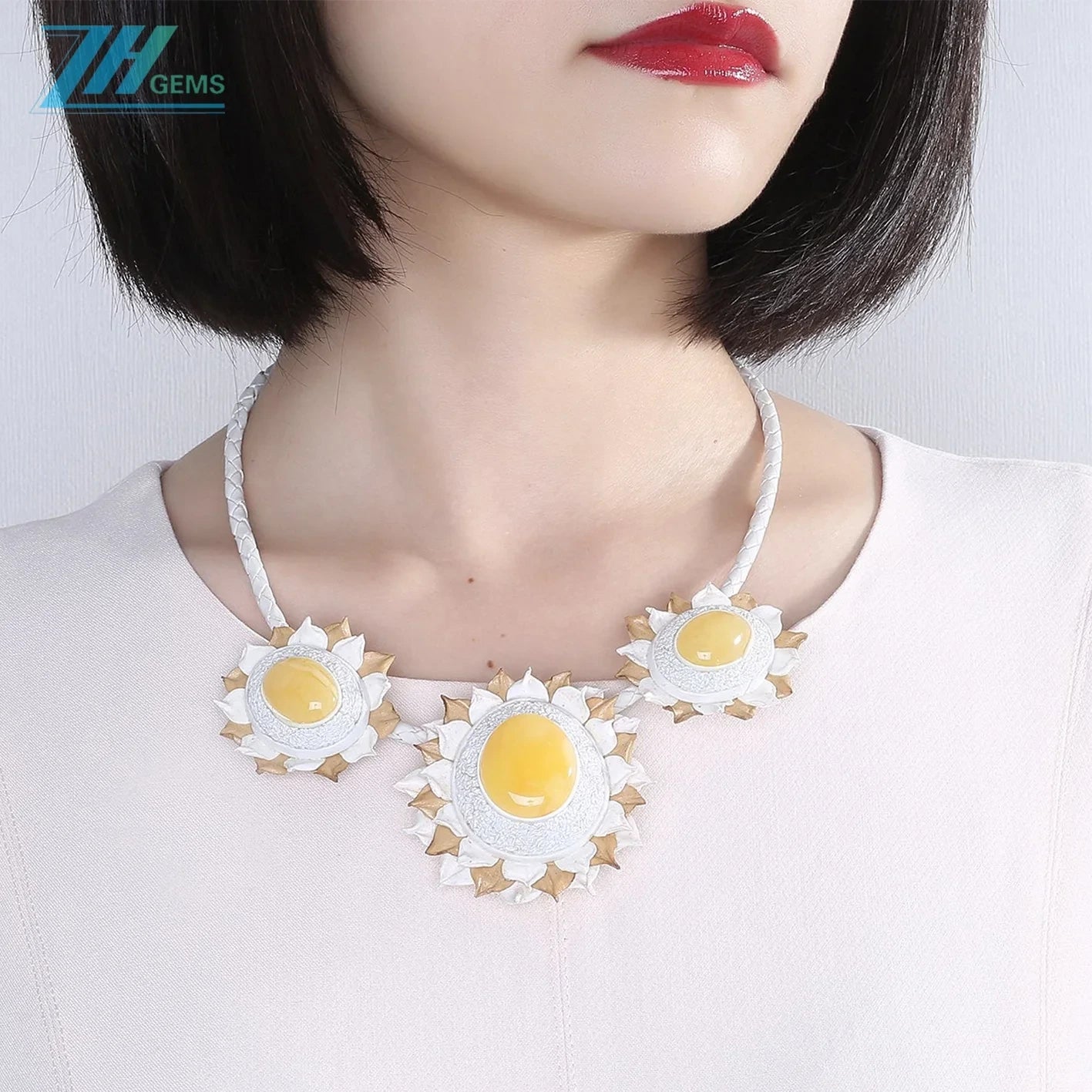 Baltic Amber Color Yellow Exquisite Beaded Meditation Simple Atmosphere 23.4g Christmas Gift Necklace