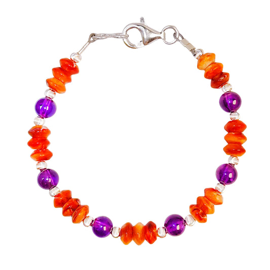 This S925 Silver Bracelet Strings Amethyst And Red Spiny Oyster The Unique Combination Is Mysterious And Charming