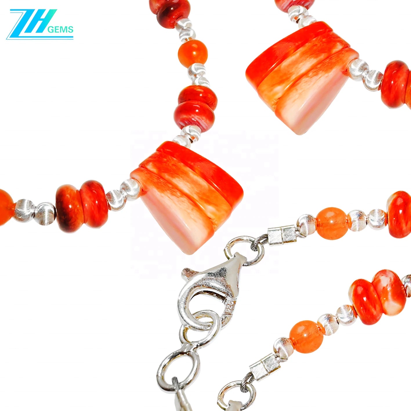 This Bracelet Combines Colorful Crystals With Red Spiny Oyster Featuring Gorgeous Colors When Moving It Exudes